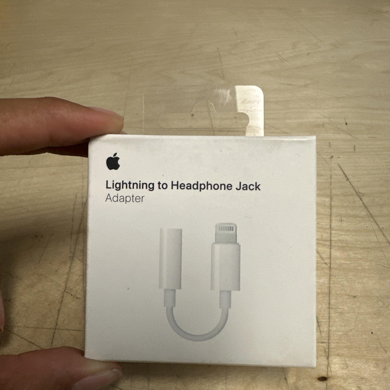 Apple Lightning to Headphone 3.5mm Jack Adapter – White