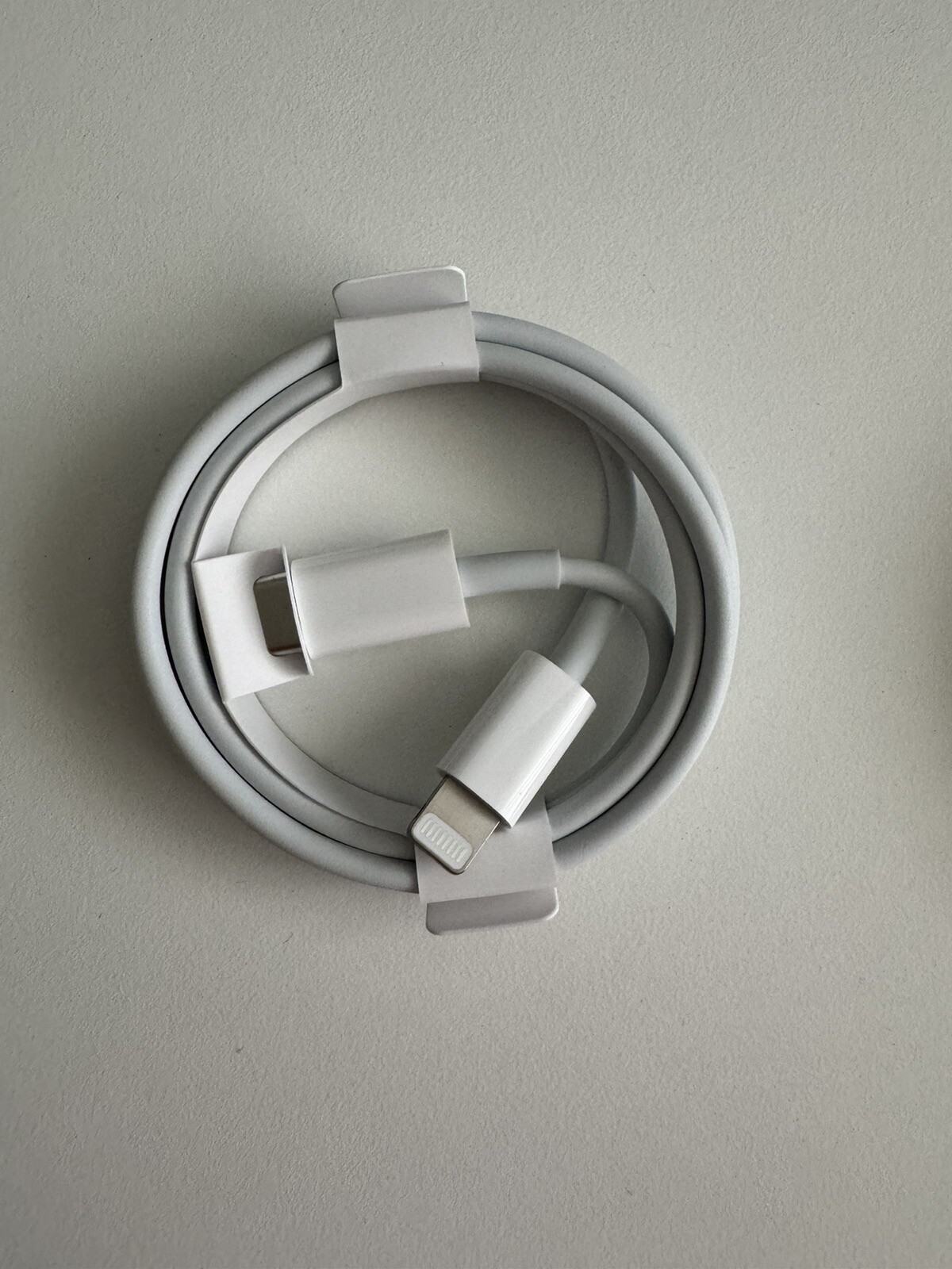 Apple USB Lightning Cable Cord 1M(3.3ft) AUTHENTIC NEW