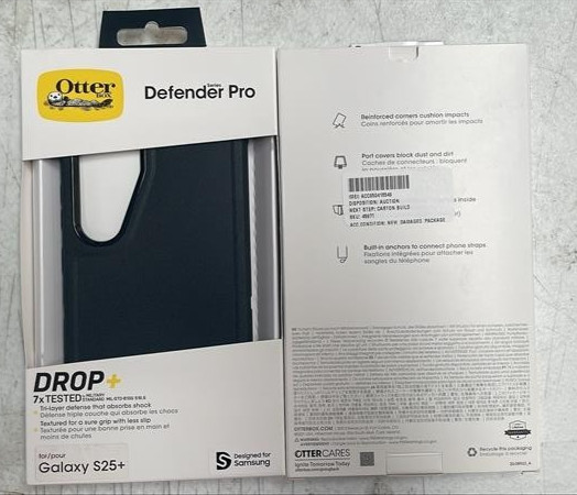 OtterBox Defender Pro Series Case for Samsung Galaxy S24+/S25+ Black