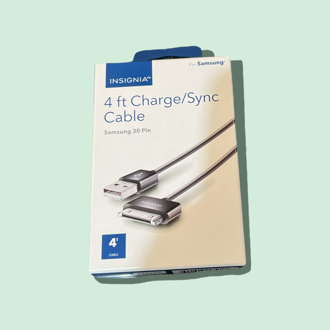 Insignia 4′ Charge/Sync Cable. Samsung 30 pin. 2-Pack