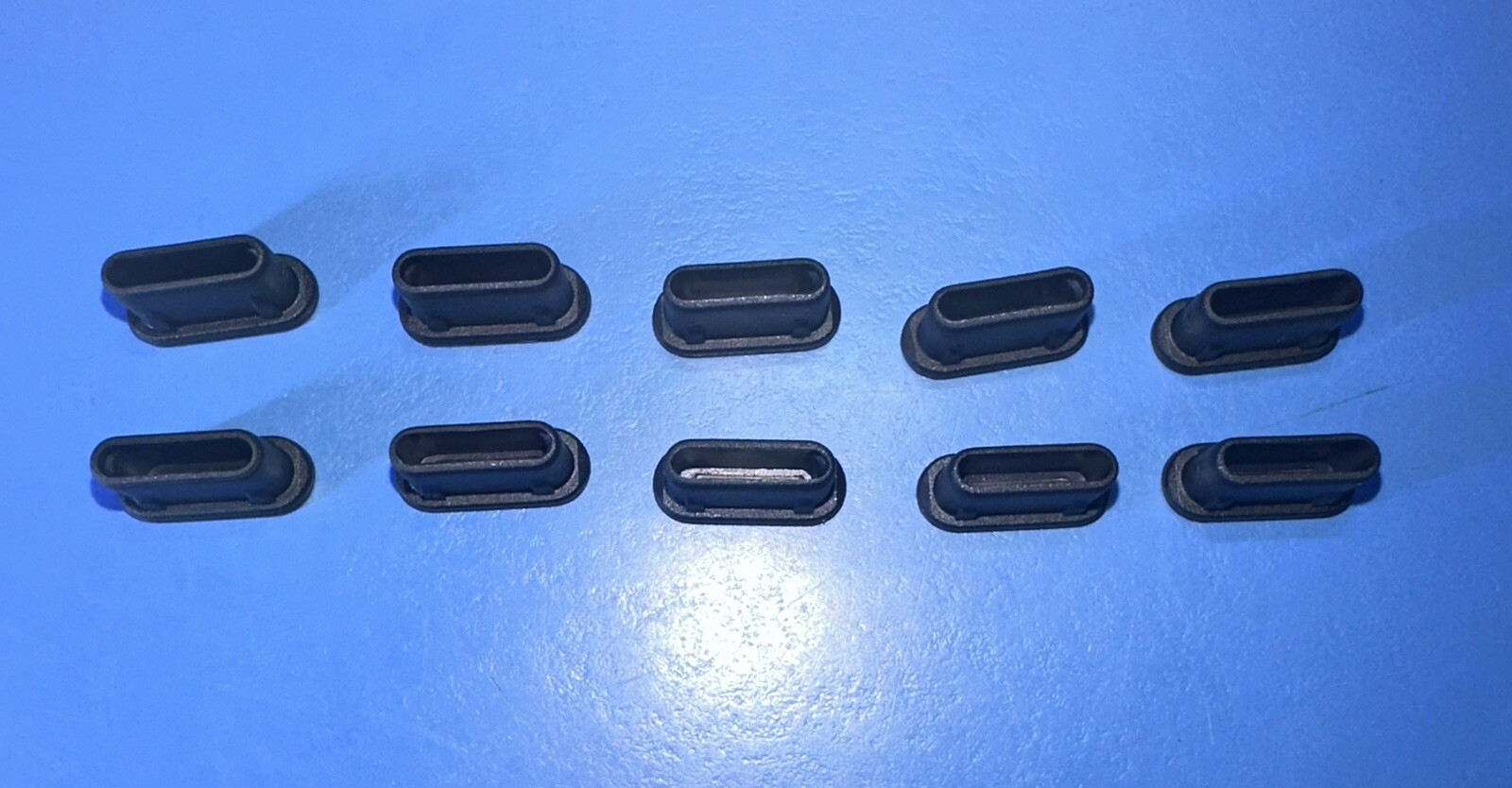 New 10PCS Type-C Dust Cover Silicone Plug Protector for USB Charging Port USA