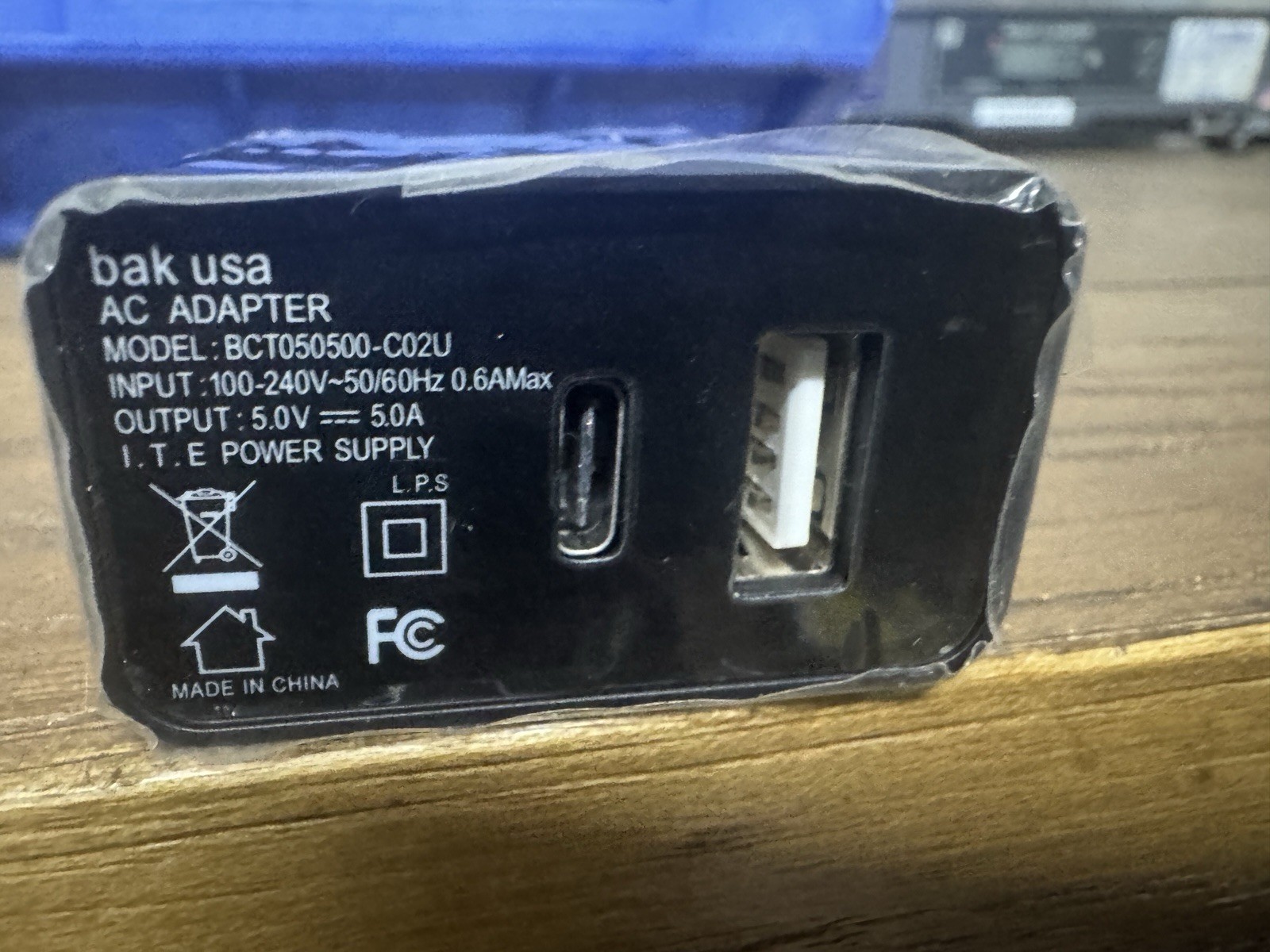 (50) Charger Plug UK EU Adapters USB USB-C New 100-240V 5V 50A Power Supply