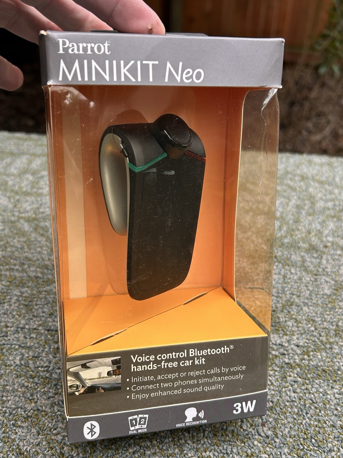 NOS Parrot MINIKIT Neo Voice Support Portable Bluetooth Car Handsfree Kit