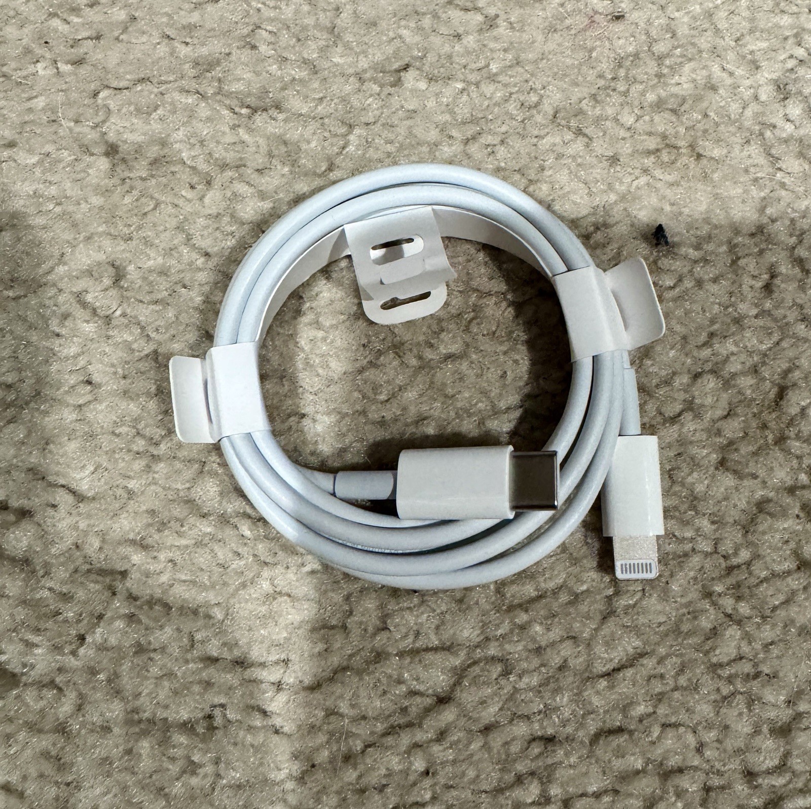 Apple USB-C to Lightning Charging Cable – (1m/3.5ft) Genuine OEM MFI Used