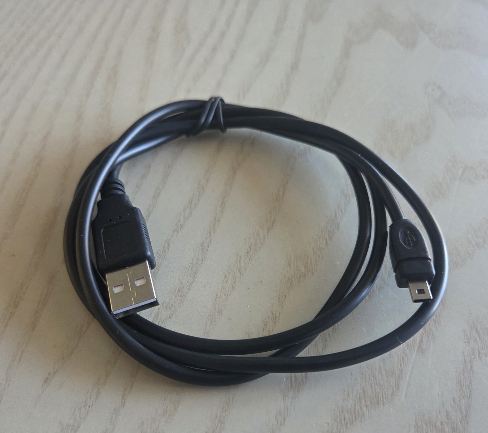 Black USB 2.0 a to 8 Pin Mini B Cable W/Mini USB 8 Pin Digital Camera