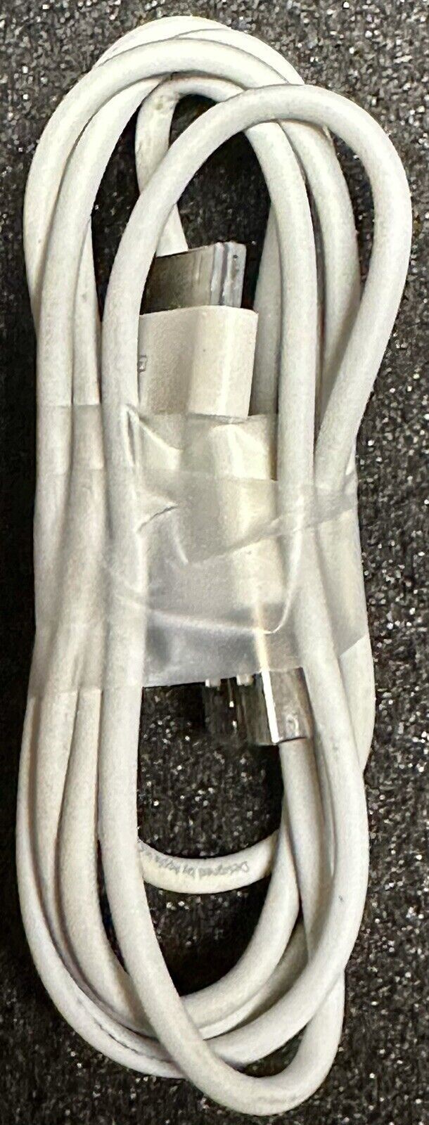 Apple 30-Pin To USB Charge Sync Cable 1 M for Apple iPhone 3G 4 4s Authentic