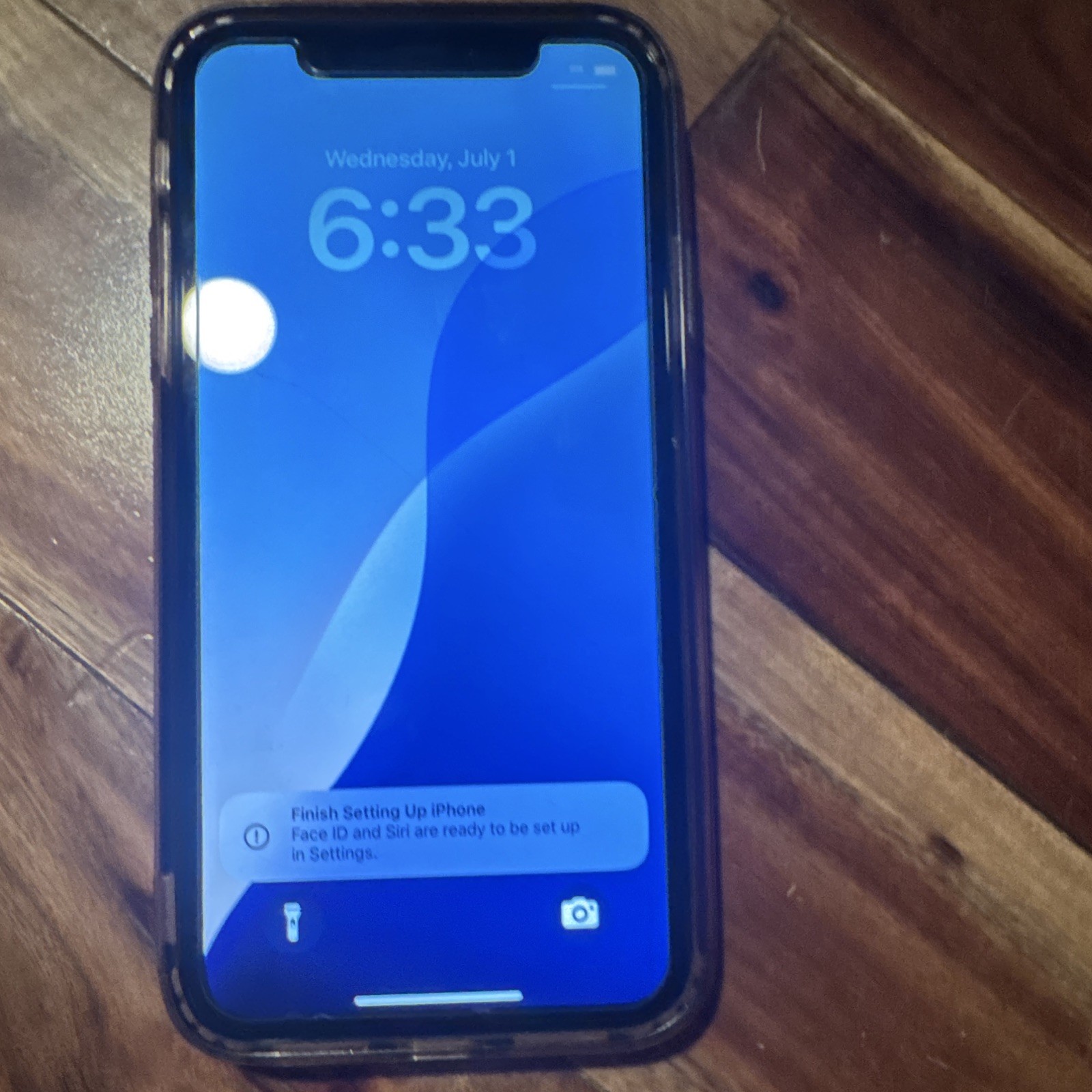 iPhone 11 64 GB black iPhone, comes with 3 cases