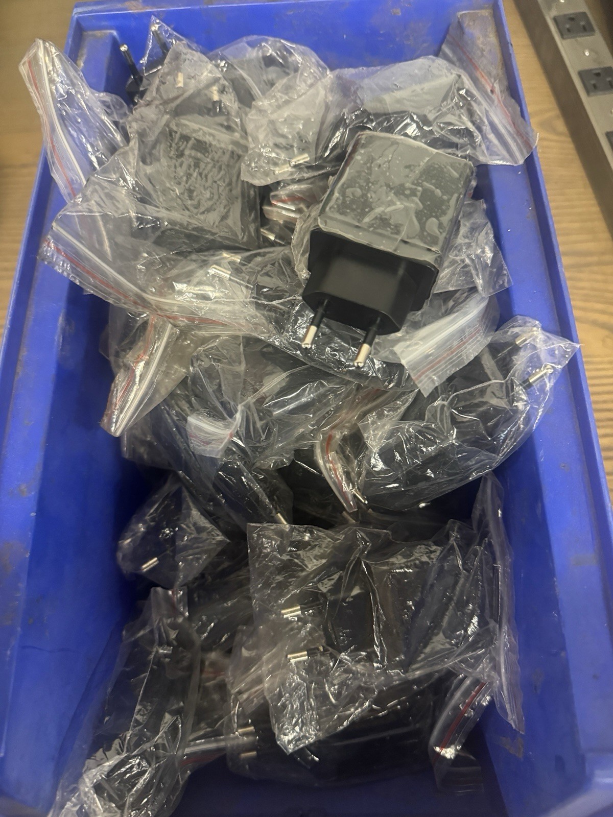 (50) Charger Plug UK EU Adapters USB USB-C New 100-240V 5V 50A Power Supply