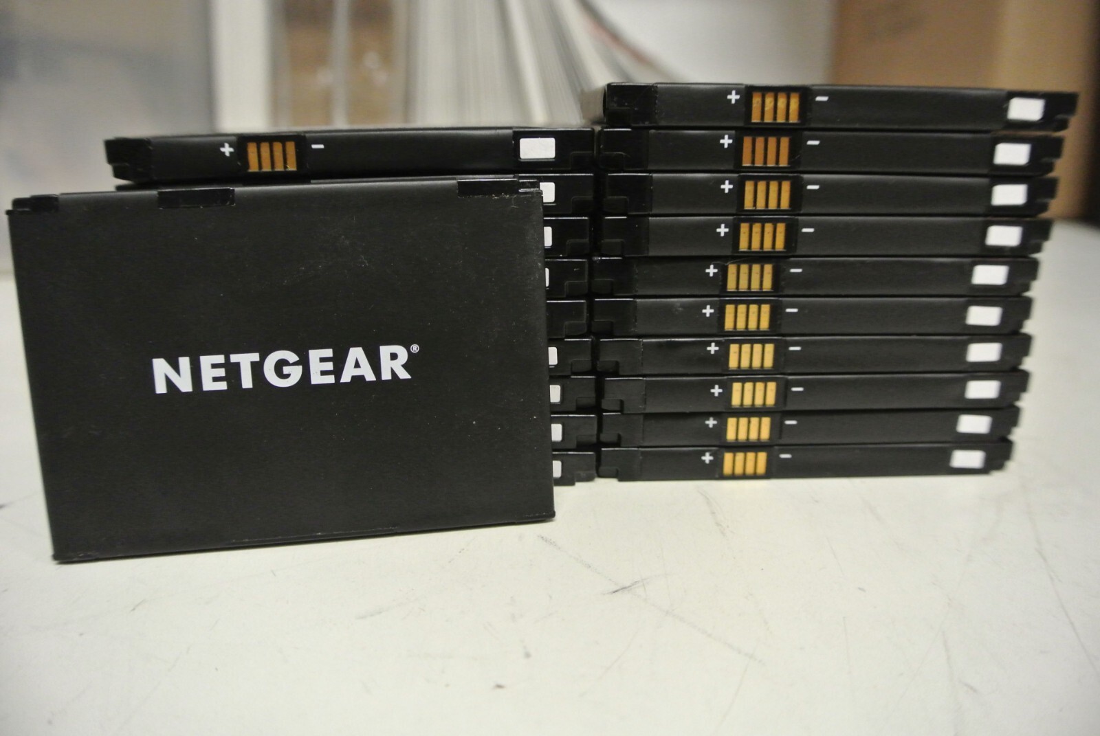 GENUINE OEM LOT OF 10 PCS NETGEAR W-7B AirCard 790S 790SP 810S 2930mah Battery