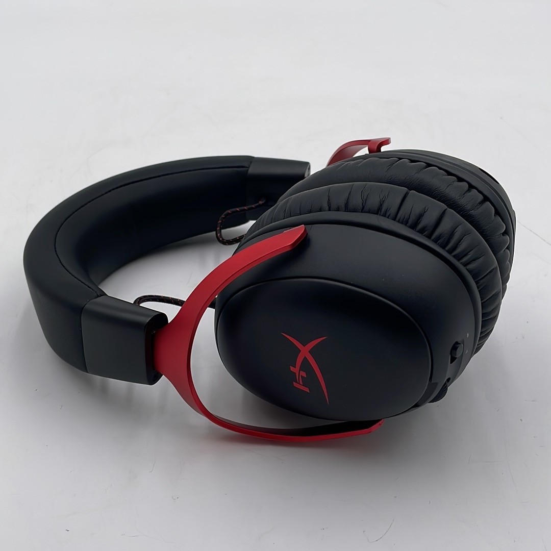 HyperX Cloud III S – Wireless Gaming Headset Black/Red – NO DONGLE