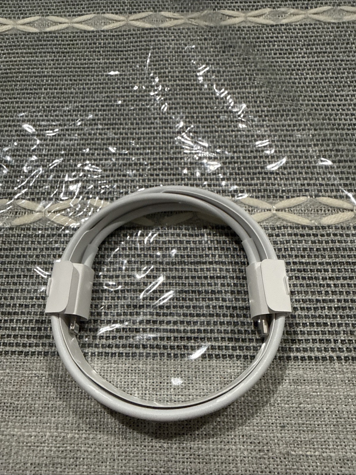 Apple USB-C to Lightning Cable, 3ft