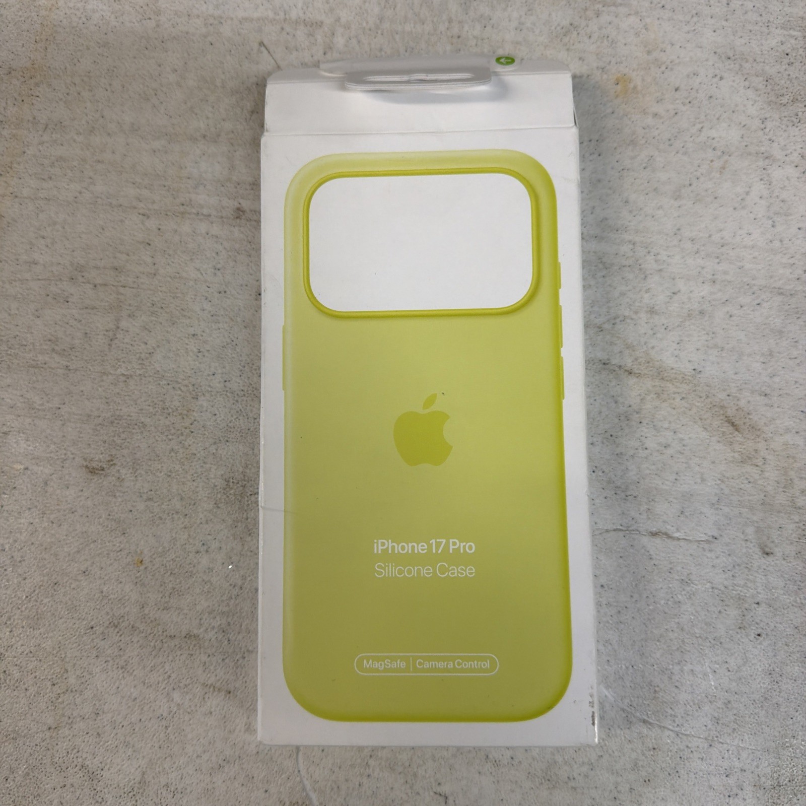 OEM Apple iPhone 17 Pro Silicone Case with MagSafe – Neon Yellow