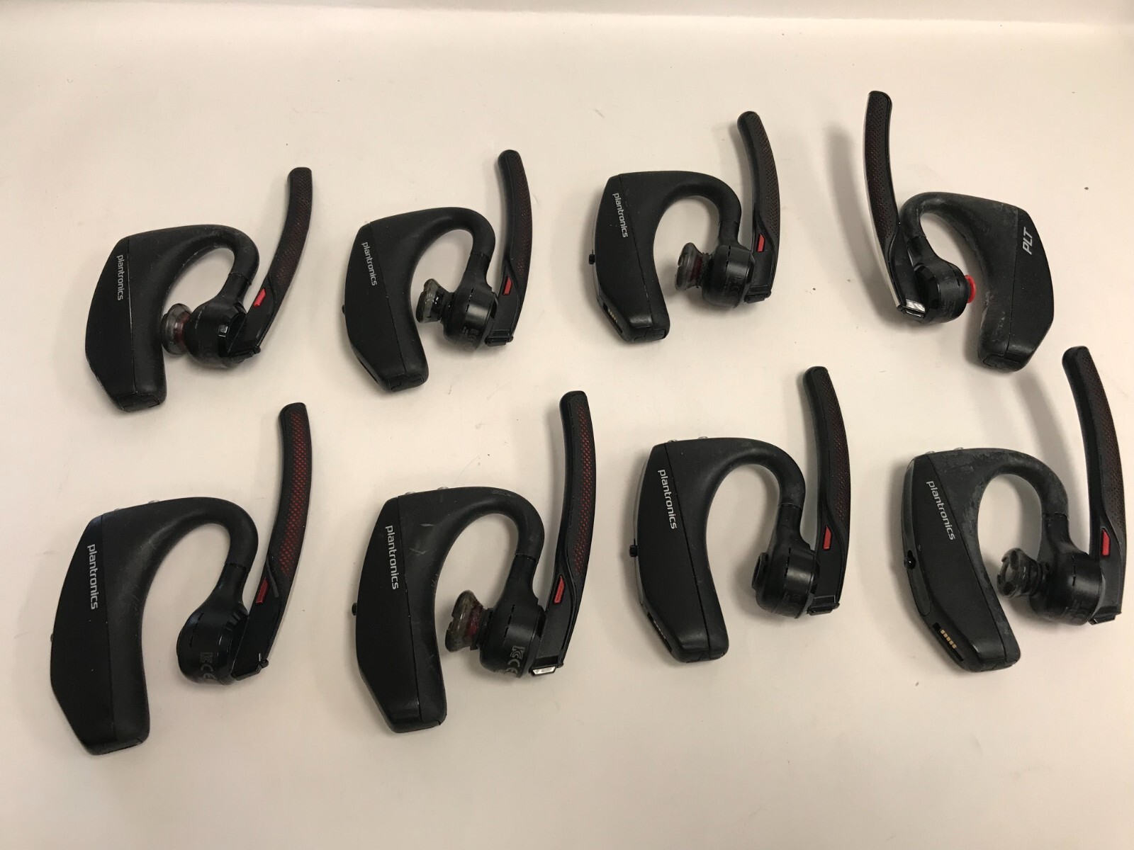 Lot of 8 Plantronics Voyager 5200 Over the Ear Headset – Tested – Not Working