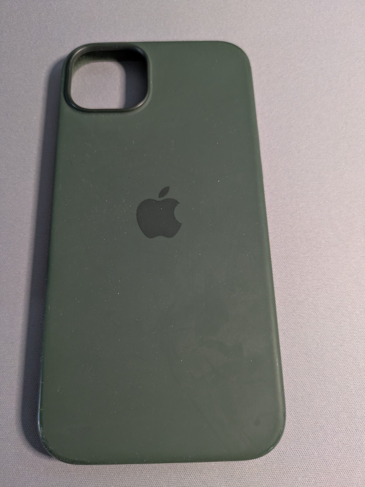 Apple iPhone 15 Plus Silicone Case Cypress MagSafe MT183ZM A