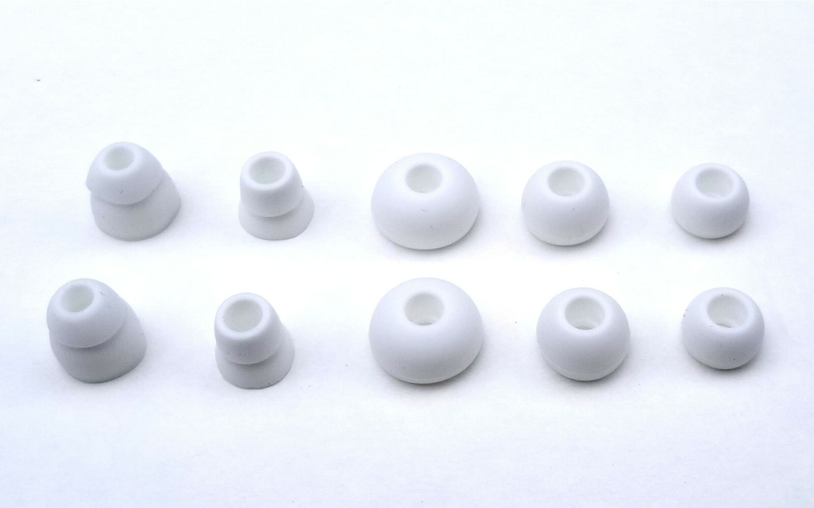 26 multi-Sizes/Color Soft “WHITE + CW” Eargels/Buds for BEATS Powerbeats3, 2 & 1