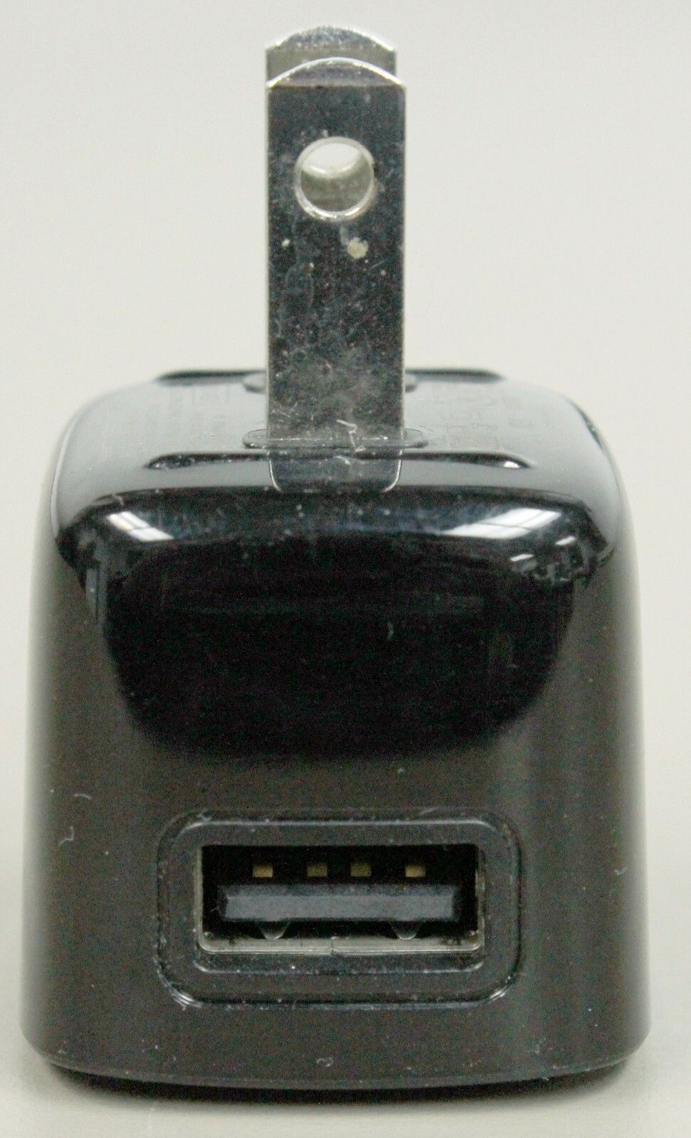 OEM Blackberry RIMC0004ADUUS Wall Charger USB Adapter Plug 100V 240V 750mA