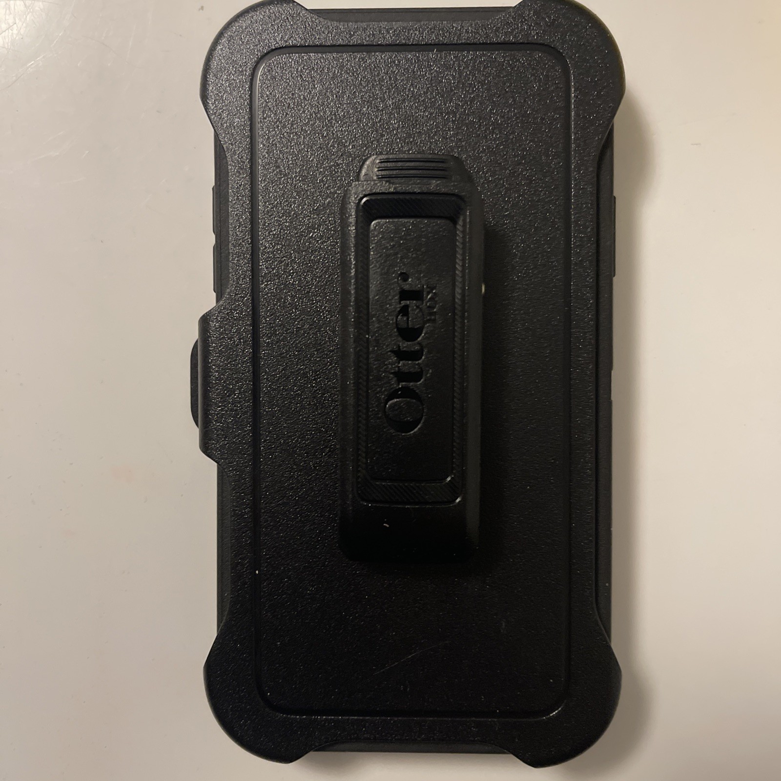 Otterbox Defender Rugged Case with Clip for iPhone 11 Open Box New